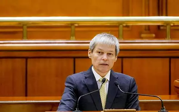 Dacian Ciolos: Romania are nevoie de o schimbare in modul de a face politica, schimbarea nu o poate face un om