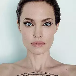 Decizia radicala luata de Angelina Jolie, dupa ce a anuntat ca divorteaza. Vrea sa paraseasca SUA!