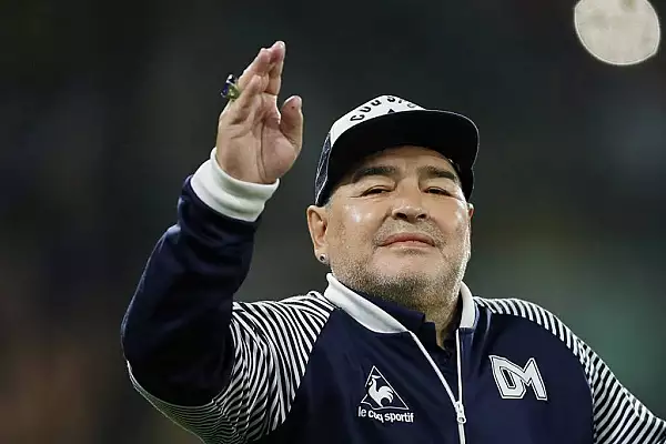Diego Maradona, internat de urgenta in spital! Care este motivul oficial