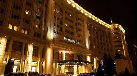 Directorul financiar al Hotelului Marriott, plasat sub control judiciar, pentru evaziune fiscala