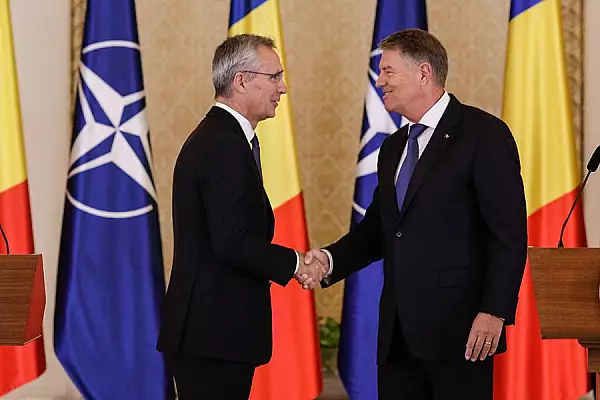 Discutie Iohannis-Stoltenberg. Seful NATO: Romania, esentiala pentru apararea Flancului Estic