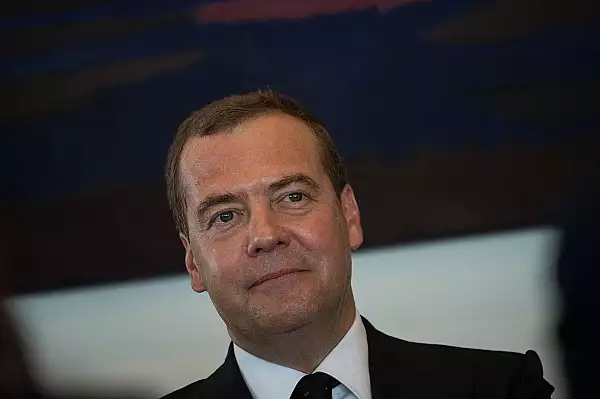 Dmitri Medvedev tine sa ii ,,dezamageasca pe adversari": Rusia are suficient de multe arme