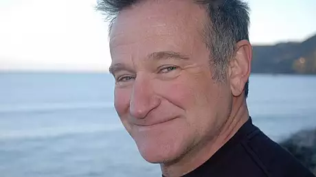 Doi ani de la moartea lui Robin Williams. Cum arata la debutul sau pe ecrane: POZE emotionante!