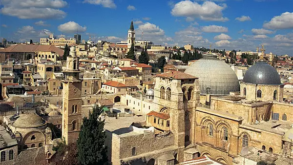 Doua atentate la Ierusalim - Cel putin15 persoane au fost ranite de explozii