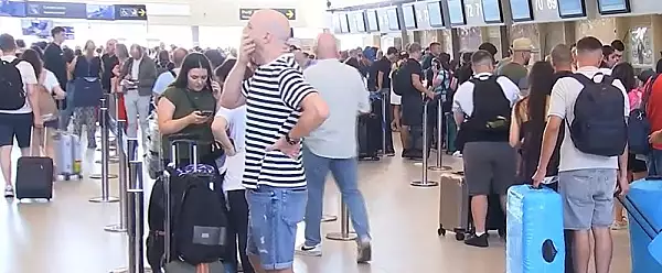 Echipa nationala de polo pe apa, blocata pe aeroportul din Belgrad. ,,Mi se pare absurd si strigator la cer"