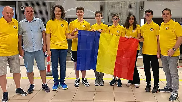 Echipa Romaniei, rezultate exceptionale la Olimpiada Balcanica de Matematica pentru Juniori: o medalie de aur si cinci de argint. Cine sunt elevii eminenti