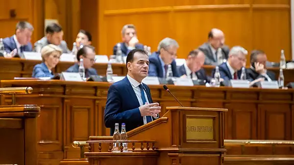 Eliminarea pensiilor speciale ale parlamentarilor a fost introdusa la vot FINAL. Solicitarea a fost facuta de Ludovic Orban - VIDEO