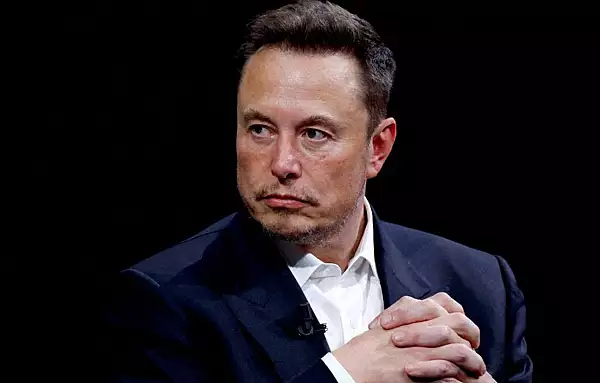 Elon Musk o compara pe Giorgia Meloni cu Donald Trump