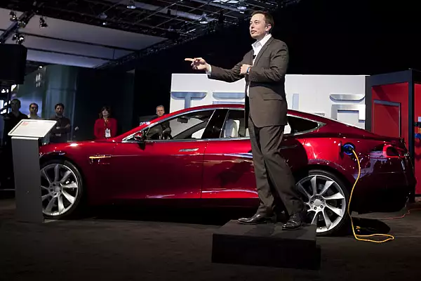 Elon Musk si Tesla Motors Romania: cum a ajuns tara noastra in vizorul CEO-ului american