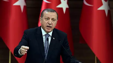 Enigmele puciului din Turcia. Avionul lui Erdogan, tinta pentru doua avioane F16. Niciunul nu a tras