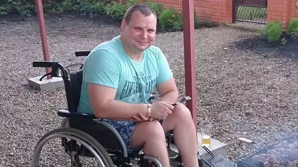 ,,Este un haos". Capitan rus in scaun cu rotile, chemat sa lupte in Ucraina in cadrul mobilizarii decretate de Kremlin