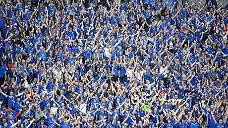 EURO 2016 Presedintele Islandei a refuzat loja VIP: "Merg la peluza, alaturi de suporteri"