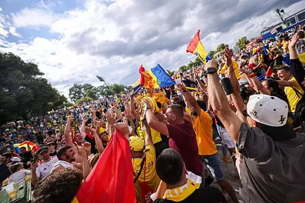 EURO 2024 | Suporterii romani muta sarbatoarea tricolora la Koeln. Parada Fanilor, inaintea meciului cu Belgia