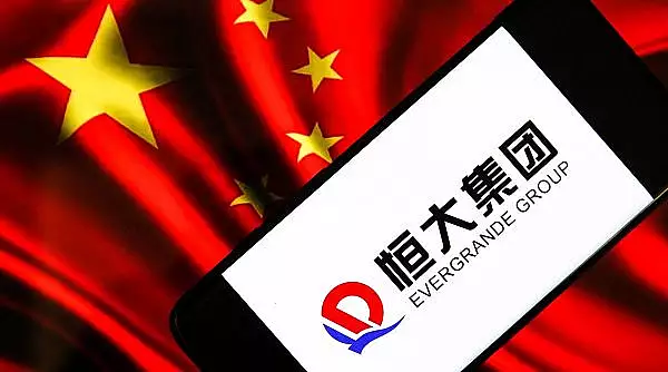 Evergrande, gigantul chinez care alimenteaza temerile privind o noua criza financiara, anunta un acord pentru plata unei parti din datorie