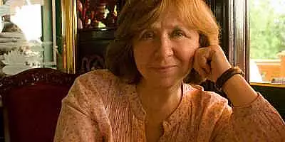 EXCLUSIV INTERVIU
Svetlana Aleksievici, scriitor, laureat Nobel: ,,Putin starneste ce e mai rau, mai primitiv in
oameni"