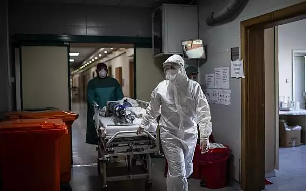 Explozie de cazuri COVID-19 in cea mai mare unitate spitaliceasca din Salaj. Medici, asistenti si pacienti, infectati in spital