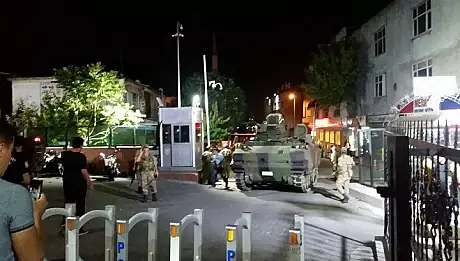 EXPLOZIE VIOLENTA la Ankara, la Televiziunea Nationala