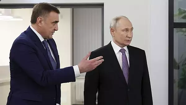 favorit-sa-fie-succesorul-lui-putin-aleksei-diumin-fostul-bodyguard-al-liderului-de-la-kremlin-l-a-salvat-pe-vladimir-putin-de-atacul-unui-urs.webp