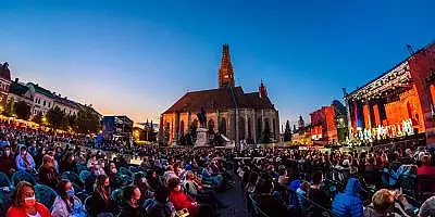 Festival de opera inedit, la Cluj-Napoca. Arii interpretate pe bolizi de mii de cai putere, flamenco autentic si swing