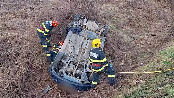 Fetita de 10 ani moarta intr-un accident la Vetel, in Hunedoara. Soferul n-a avut nevoie de ingrijiri medicale