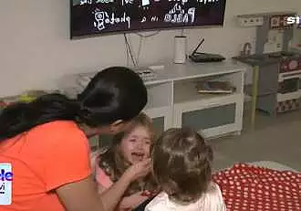 Fiica Gabrielei Cristea s-a accidentat in casa! Micuta Victoria a izbucnit in lacrimi, dupa ce s-a lovit la cap! Reactia lui Tavi Clonda / VIDEO