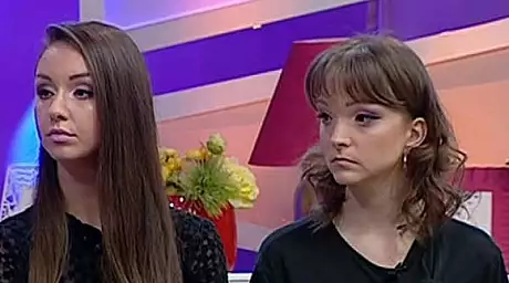 Fiicele si sotia lui Vadim Tudor, audiate de politisti in urma unei plangeri depuse de Ana Birchall 