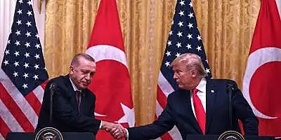 FinCen Files: Miza ,,iubirii" dintre Erdogan si Trump si cum erau ,,cumparati" turcii cu banii spalati prin banci