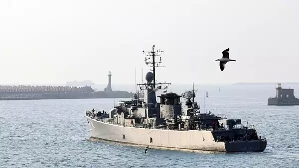 Fortele ruse au tras focuri asupra unei nave NATO, in Marea Neagra. Marea Britanie neaga informatiile