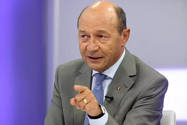 Fostul presedinte Traian Basescu emite un mesaj Ro-Alert. ,,Guvernul inundat de incompetenta"