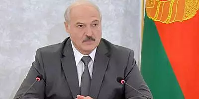 Franta acuza familia liderului belarus Aleksandr Lukasenko ca organizeaza un trafic cu imigranti spre UE