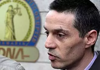 Fratele lui Radu Mazare a fost condamnat la trei ani de inchisoare cu executare. Alexandru este acuzat de luare de mita
