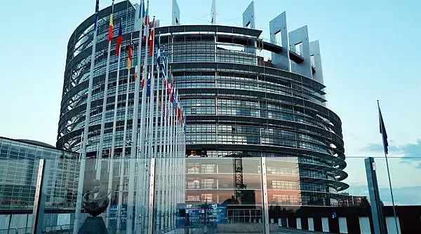 functii-cheie-in-parlamentul-european-cum-este-ales-presedintele-comisiei-europene.webp