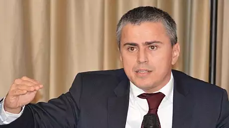 Gabriel Biris a demisionat de la Finante, dupa scandalul modificarii controversate a Codului Fiscal 