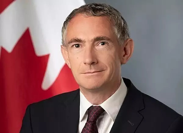 Gavin Buchan, ambasadorul Canadei in Romania: ,,Vor fi mai putini romani care vor emigra in Canada" EXCLUSIV