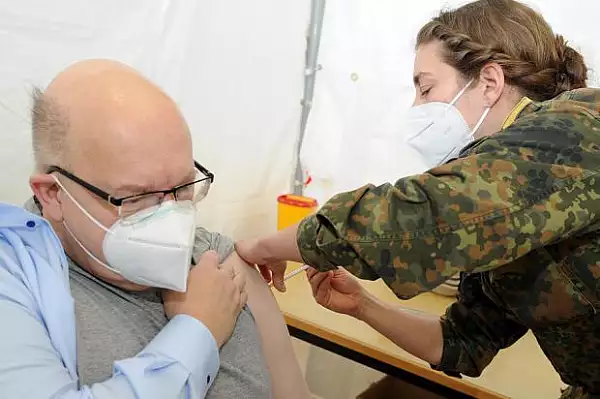 Germania a raportat 42 de cazuri de tromboze, majoritatea dupa vaccinarea cu AstraZeneca