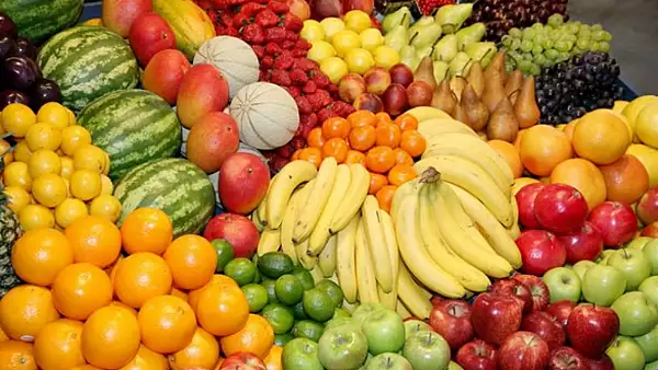 Greseala care te poate ucide in 24 de ore: Nu mai consumati aceste fructe daca nu sunt coapte complet!