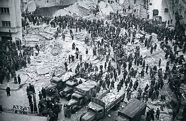 Groaznicul cutremur de sambata noapte, ora 3:39:45. Primul seism catastrofal din Romania, dupa o liniste de 102 ani