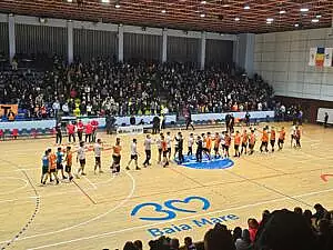 Handbal masculin: Dinamo castiga in Baia Mare un meci stricat de arbitri