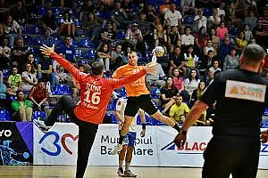 Handbal masculin: Minaur invinge la Vaslui si ramane sus in clasament