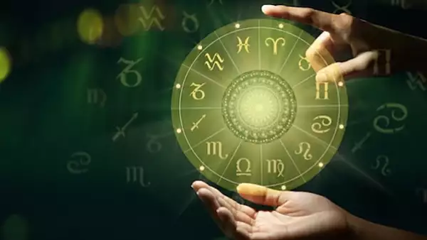 Horoscopul lunii aprilie 2024. Nativii care vor avea o perioada extrem de benefica pe plan personal