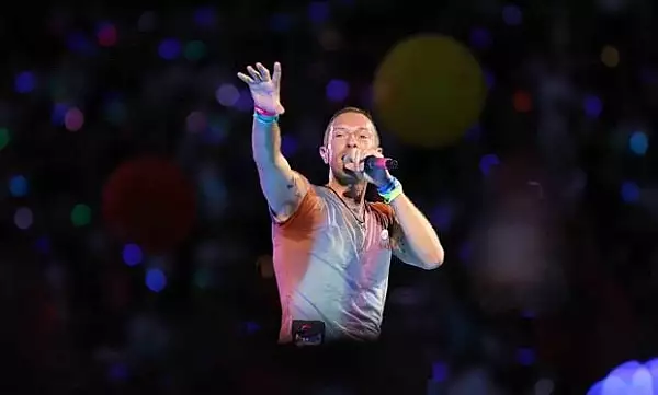 Huiduielile de la concertul Coldplay de la Bucuresti, in presa internationala: ,,S-au reaprins dezbaterile despre rasism in Romania"