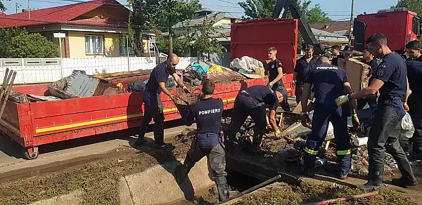 IGSU anunta inlocuirea efectivelor de pompieri din Galati. Alti 1.000 de salvatori vor actiona 