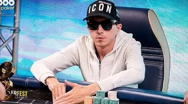 Importanta hainelor pe care le porti la poker. Ce spun despre tine