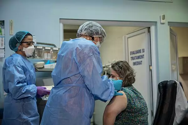 In Bucuresti gradul de ocupare a locurilor de vaccinare anti-COVID este de 100 %