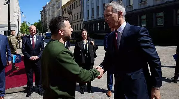 "Inca nu e prea tarziu pentru ca Ucraina sa invinga!" | Jens Stoltenberg, Secretarul General al NATO, vizita-surpriza la Kiev 