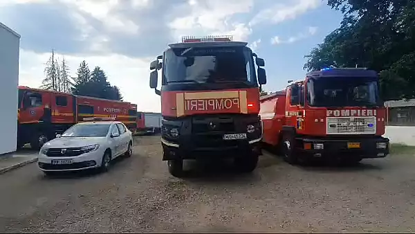 Incendiu la Centrul de Recuperare si Reabilitare Neuropsihiatrica din Suceava. 136 de pacienti, evacuati. Planul rosu de interventie, activat VIDEO