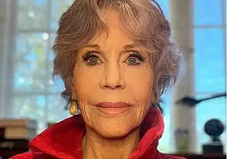 Jane Fonda a fost diagnosticata cu cancer. Mesajul emotionant transmis de actrita: ,,Boala e un invatator si sunt atenta la lectiile pe care mi le da"