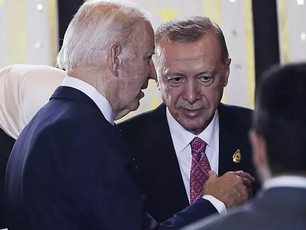 Joe Biden a anuntat ca ii ofera ,,sprijin total" presedintelui turc Erdogan