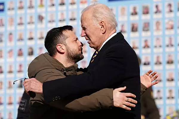 Joe Biden, vizita misterioasa in Ucraina dupa ce a mintit ca nu va ajunge acolo. Cum explica presedintele american gestul sau imprudent