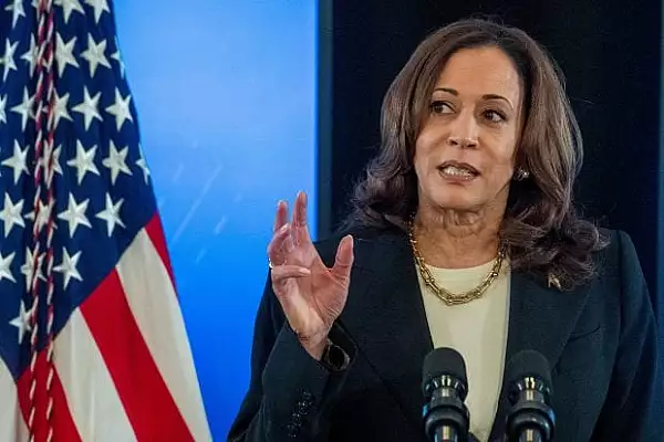 Kamala Harris, asteptata sa-si anunte coechipierul pentru Casa Alba. Doi guvernatori sunt considerati favoriti